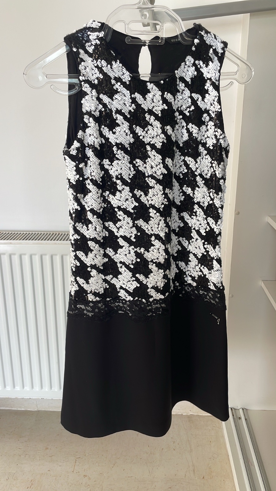 Robe courte Guess