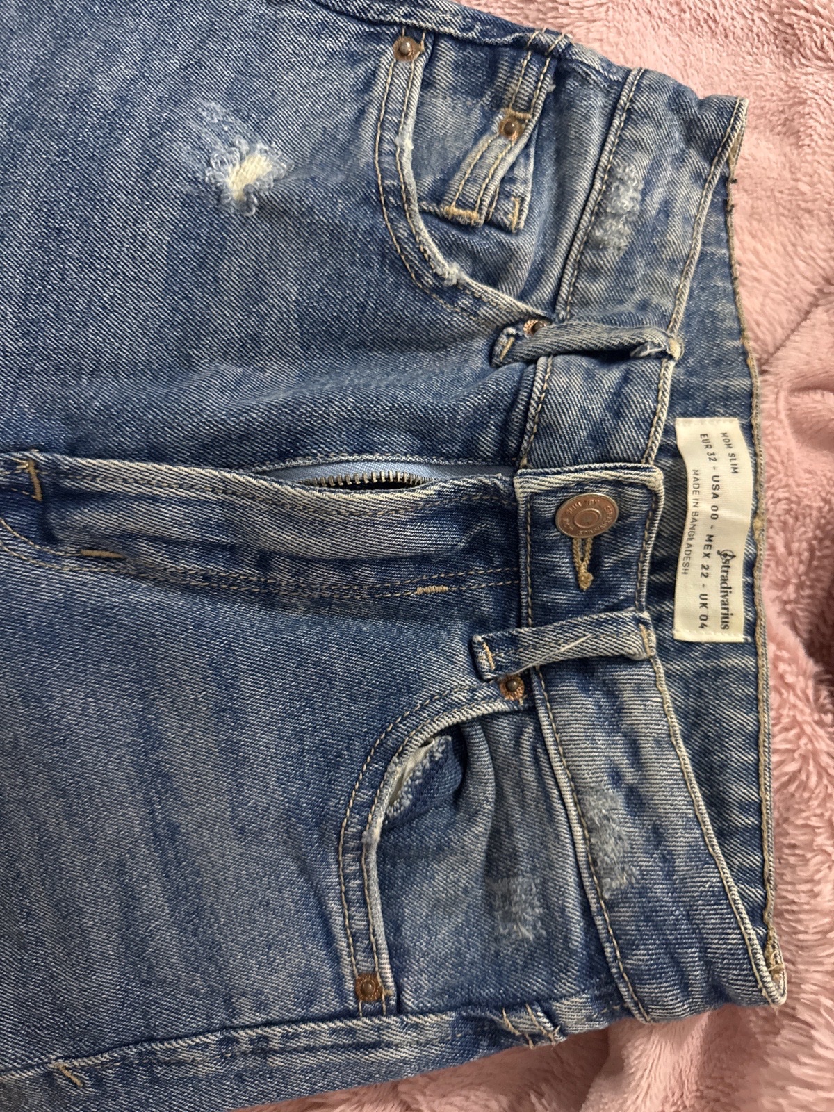 Jean mom 