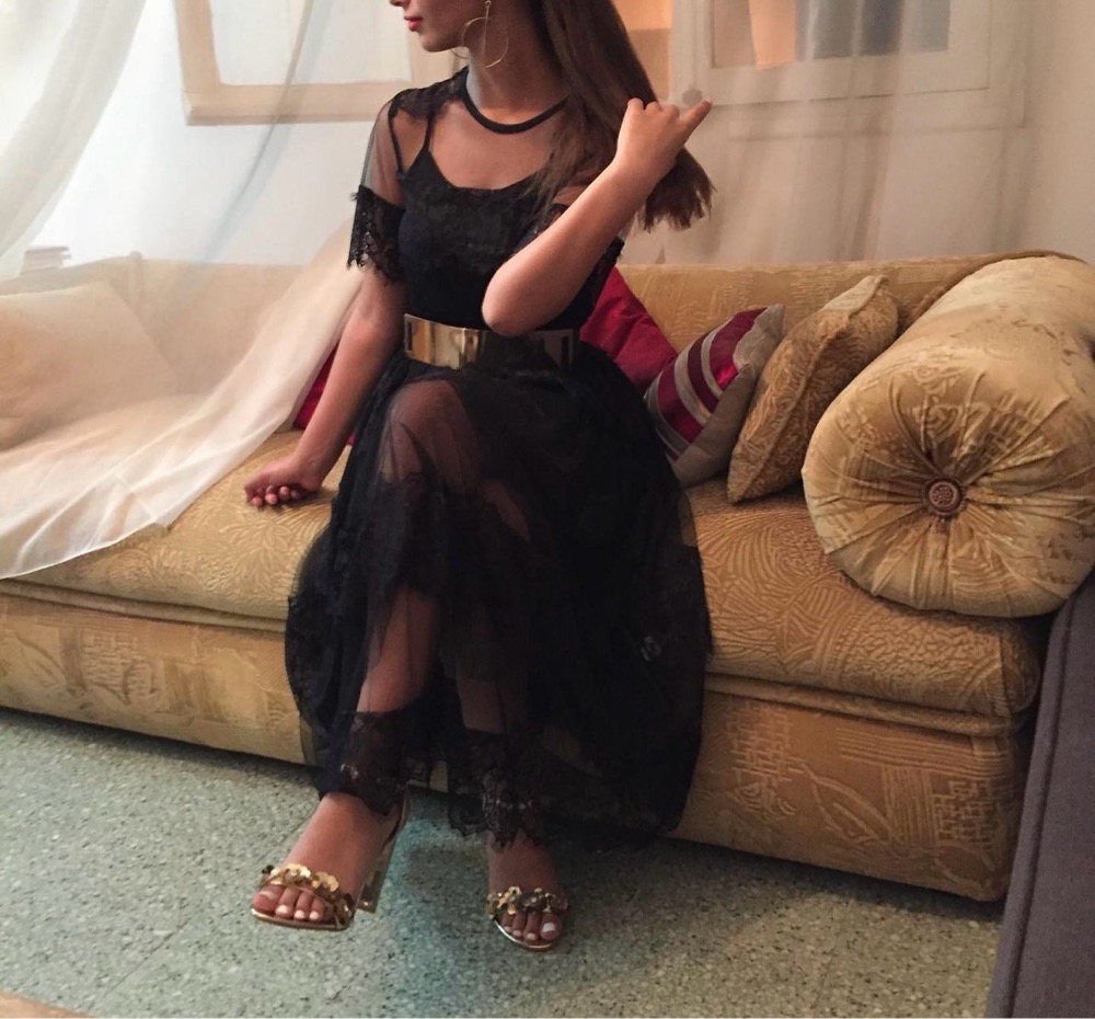 Robe soirée avec ceinture