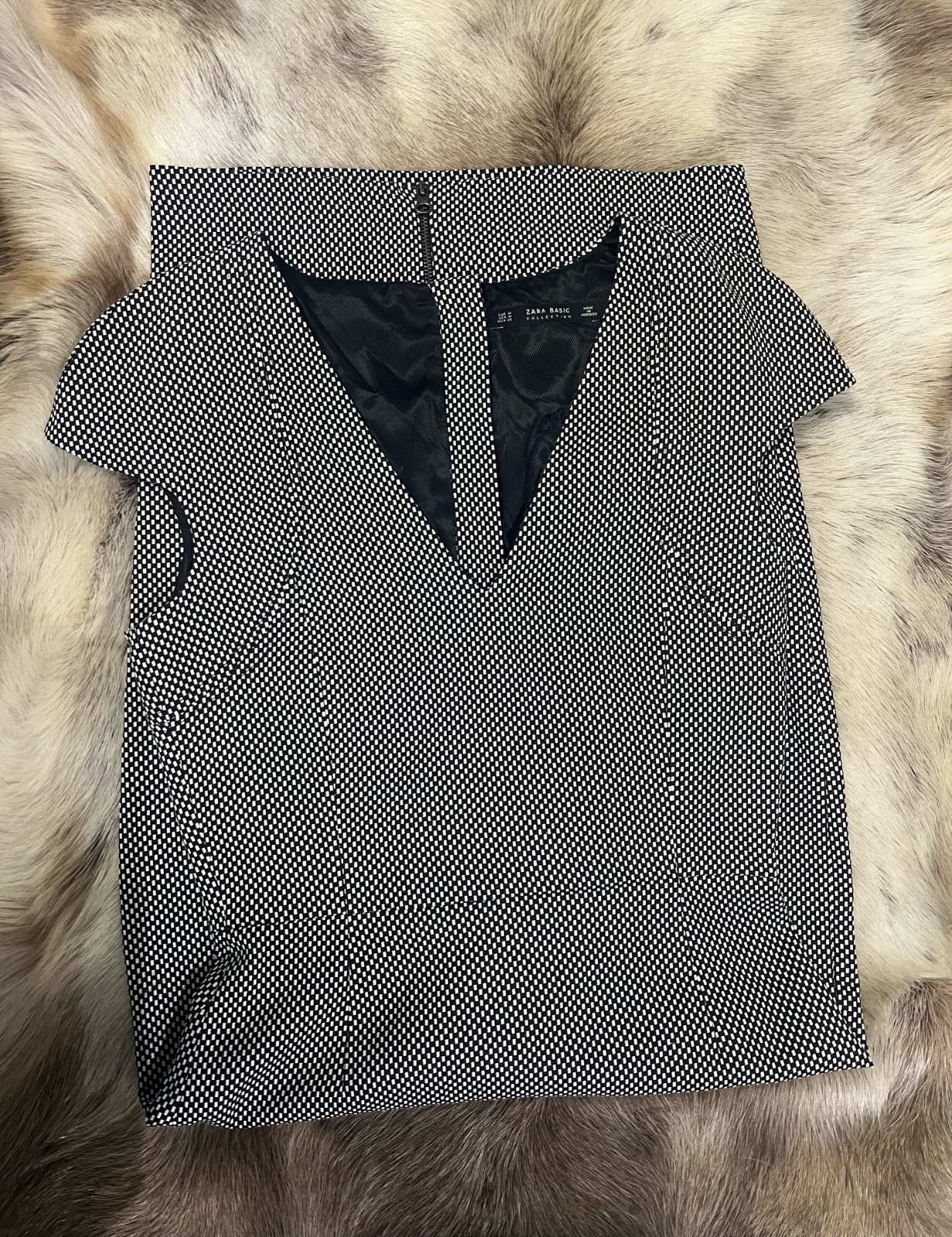 Robe crayon Zara basic 🩶🤍