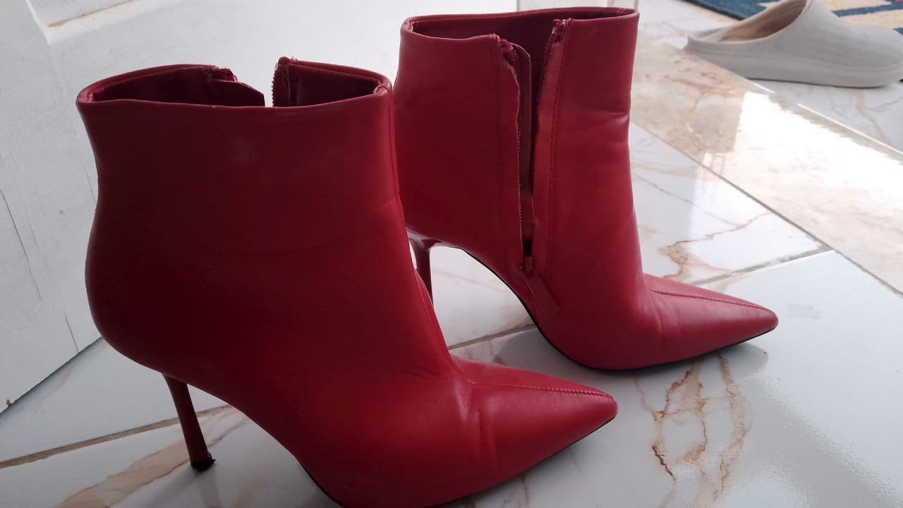 Bottines rouge zara
