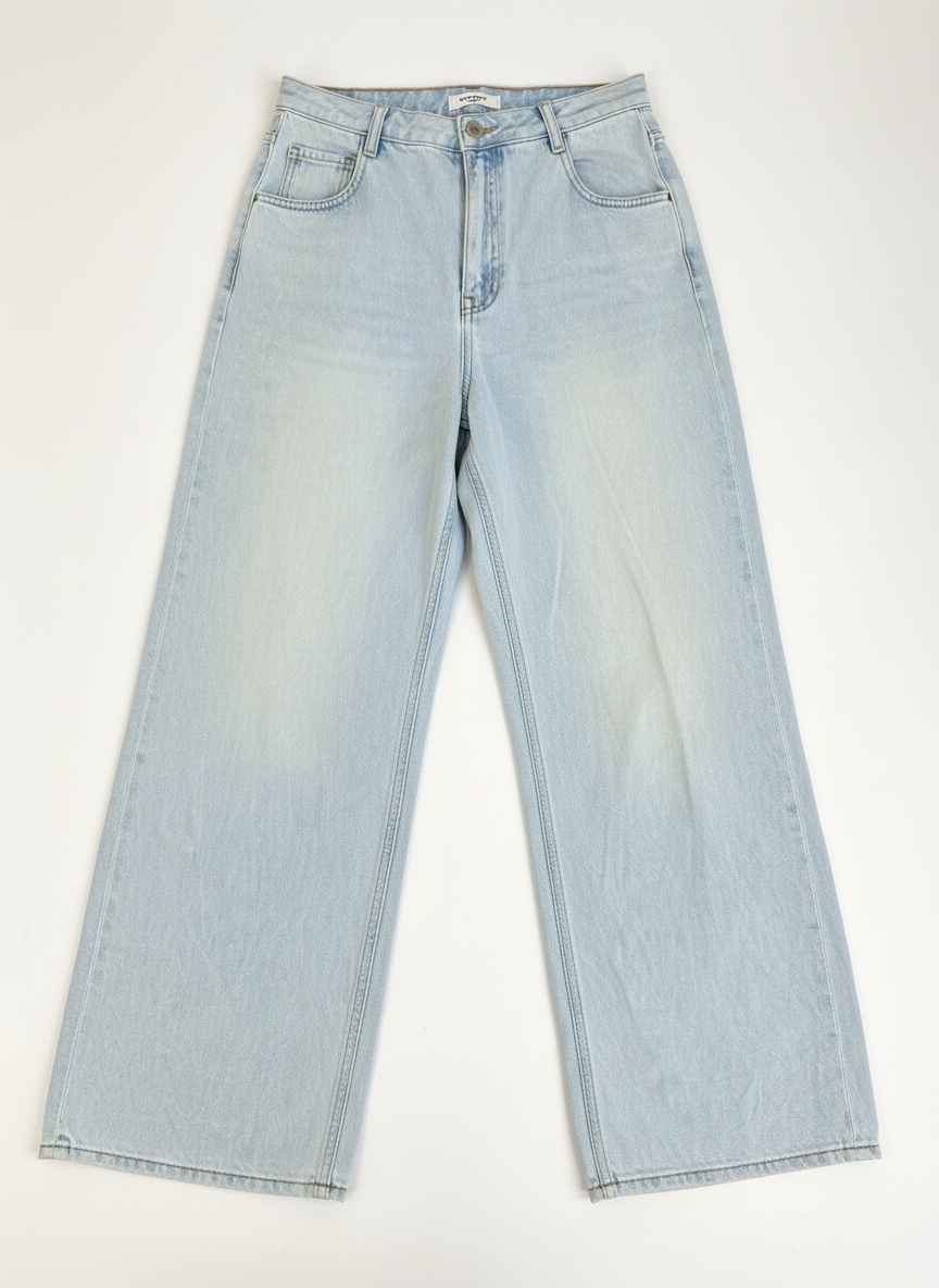 Wide leg jeans