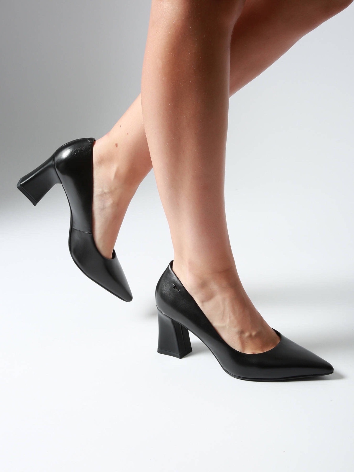 Escarpins Cuir 🖤 San Marina P 37