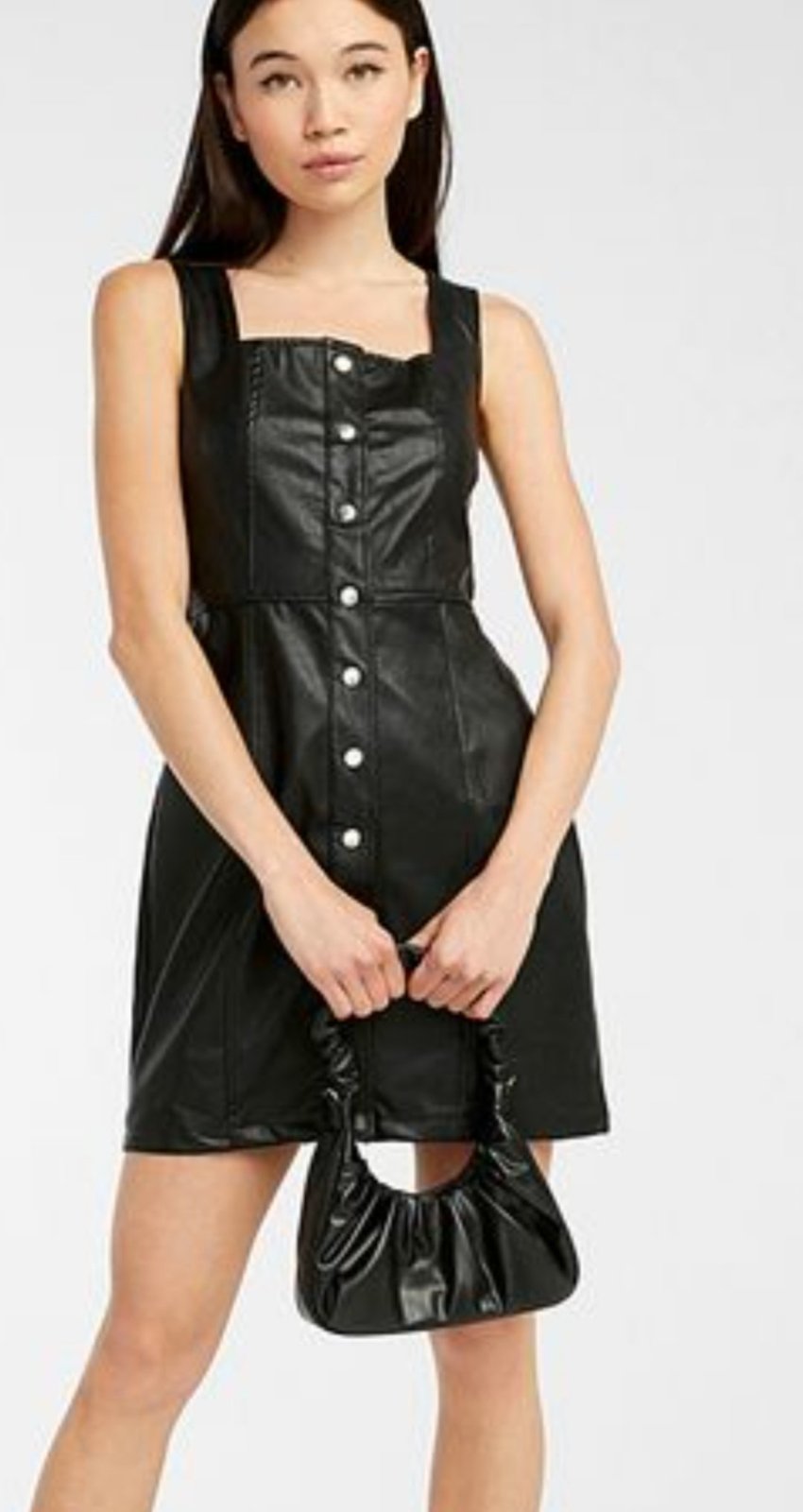 Magnifique robe en cuir