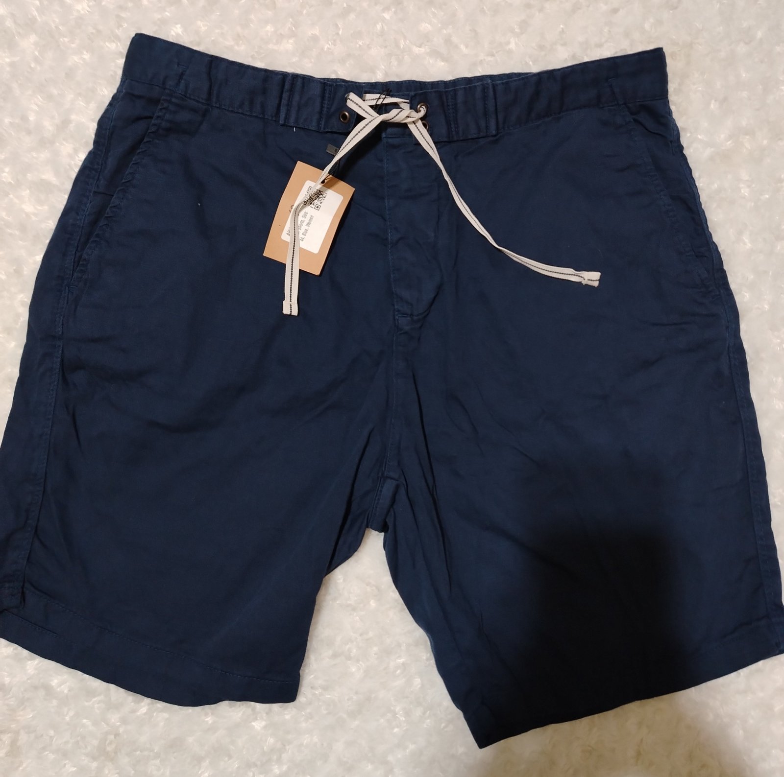 Joli short neuf