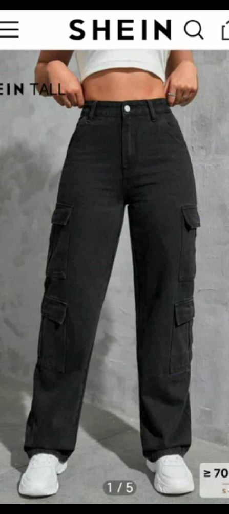 Magnifique pantalon cargo en djean  neuuuf