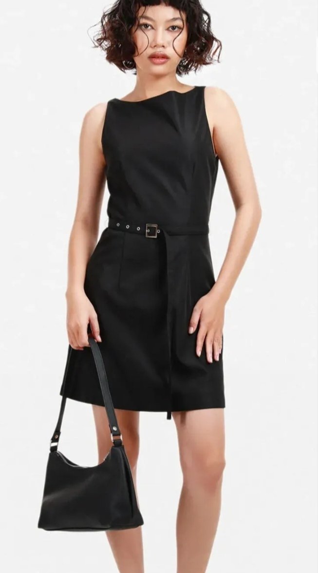 Magnifique robe sans manches 