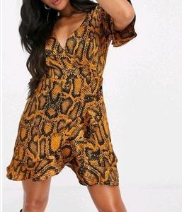 Magnifique robe serpent 