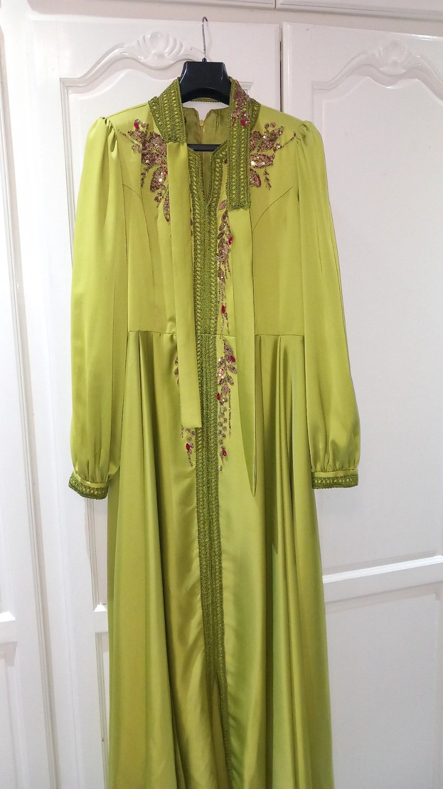 Koftan vert avec ceinture 