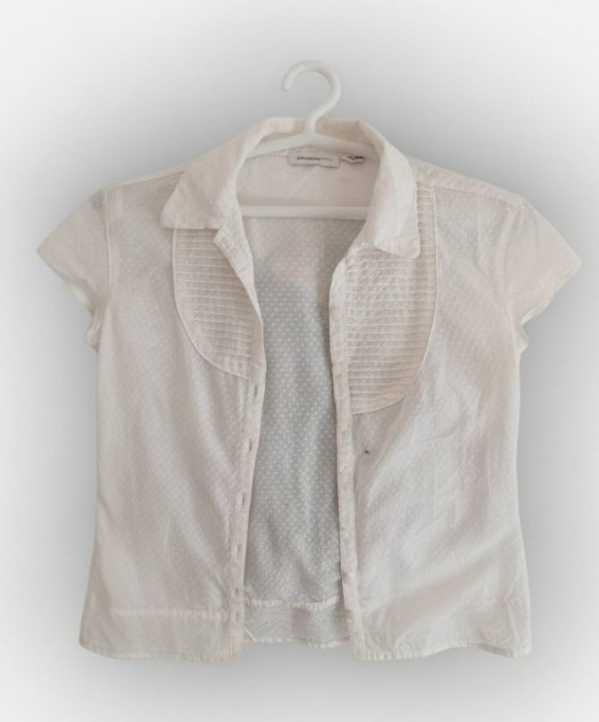 Chemisier beige de la marque Tommy Hilfiger.