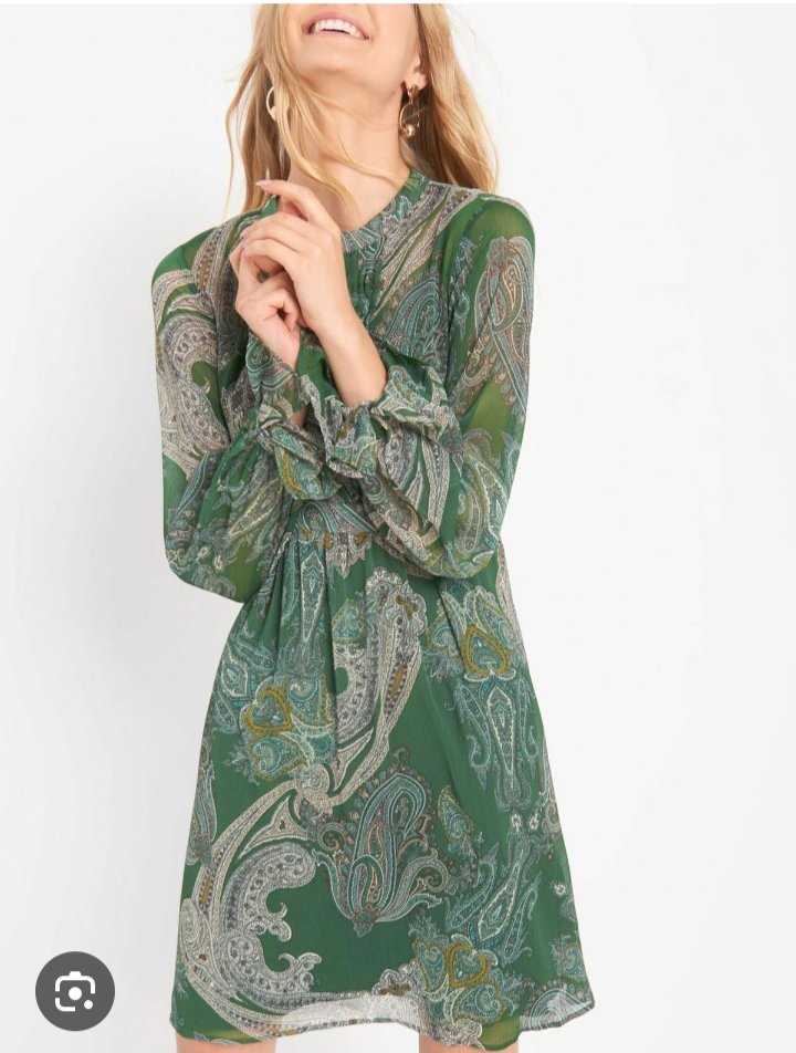 Robe verte tres chic