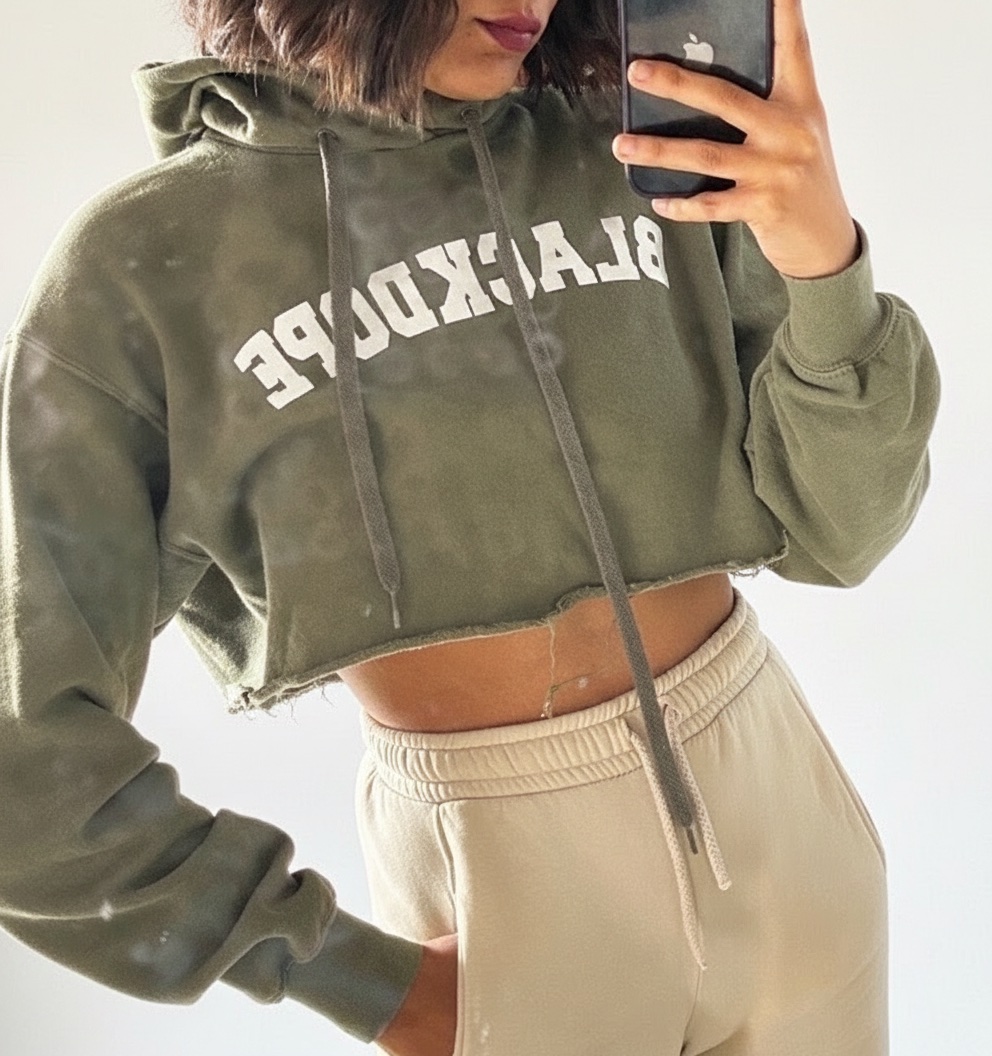Cropped hoodie