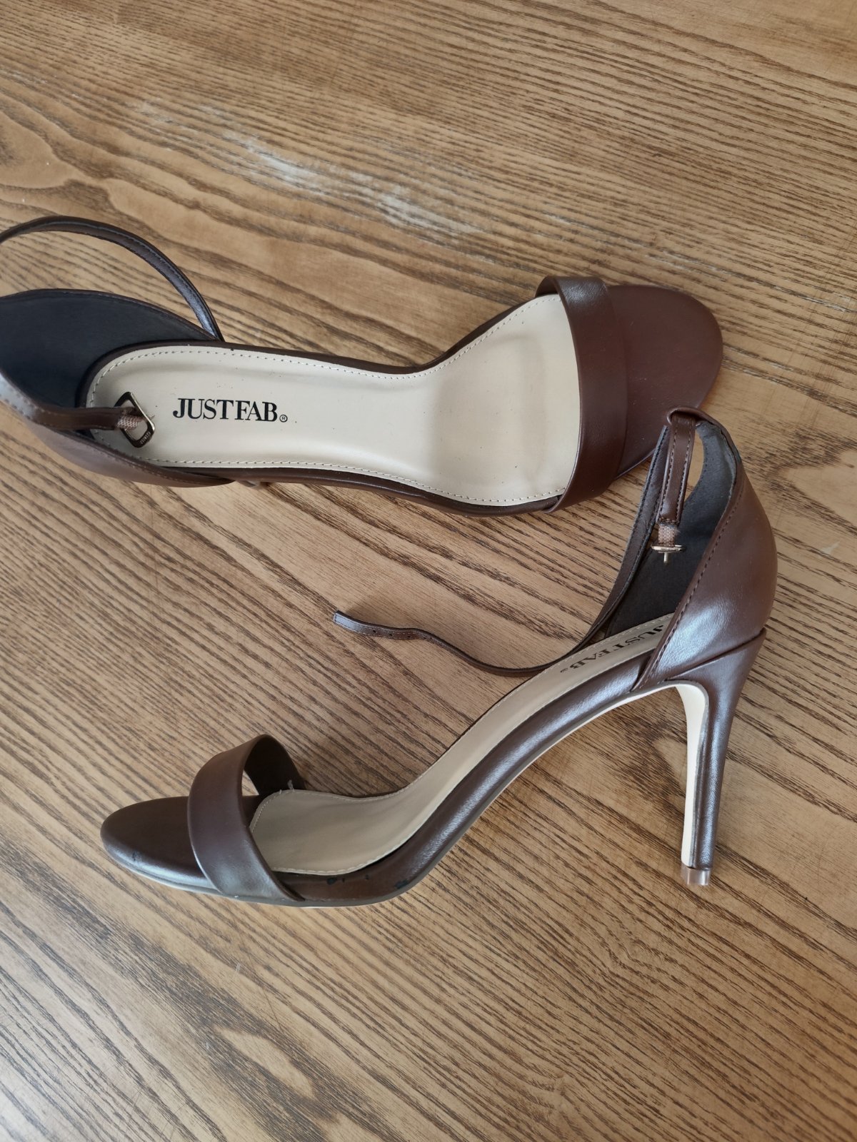 Sandales à talons 