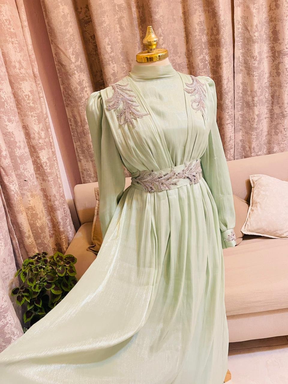Robe chic et élégante 