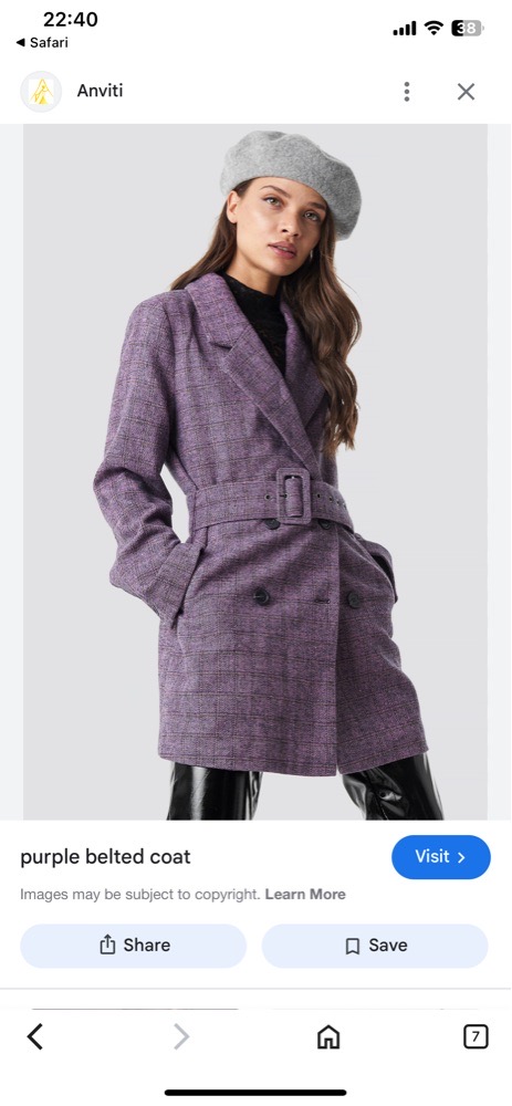 Blazer violet avec un motif a carreaux