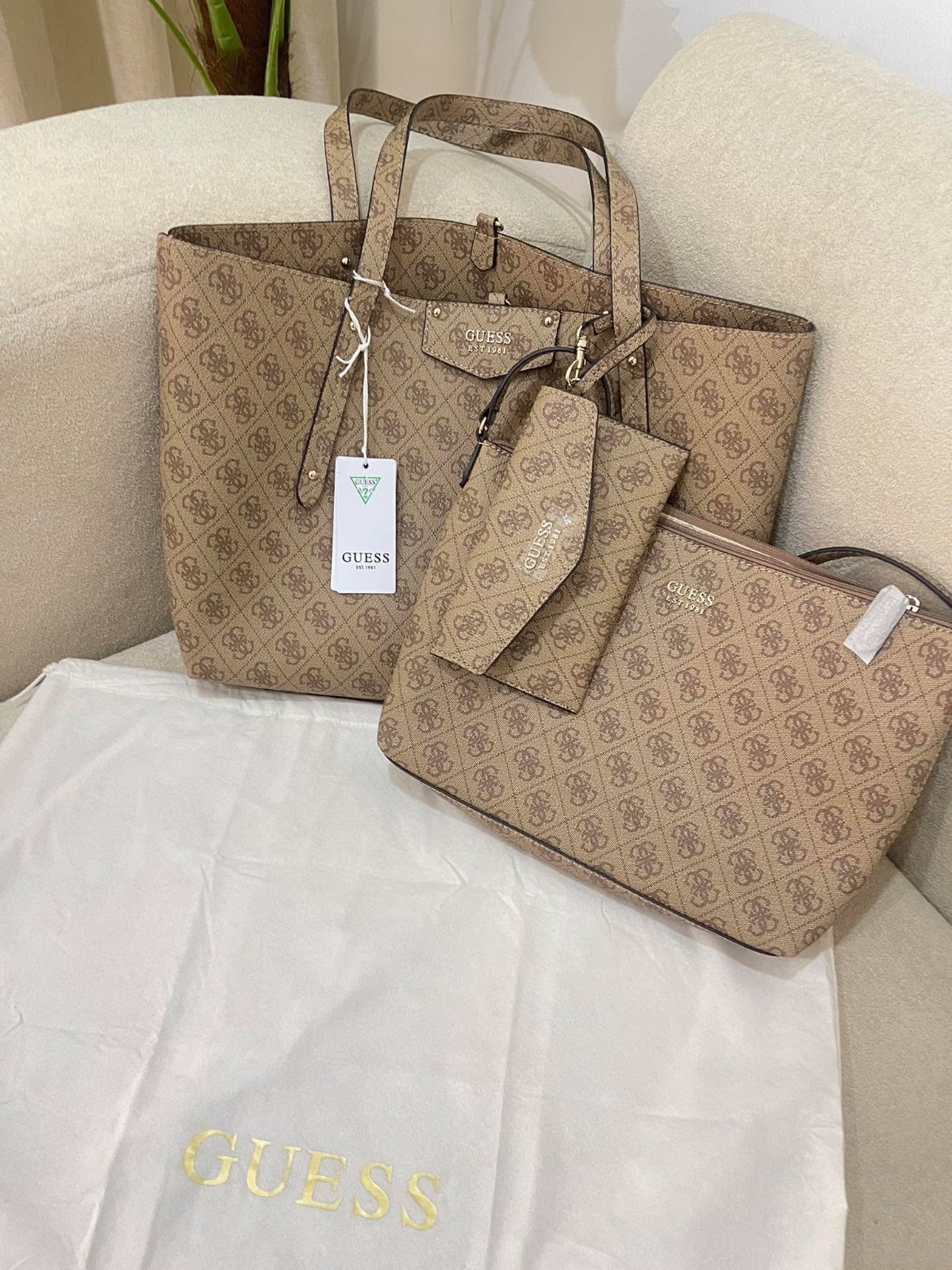 Sac guess authentique 