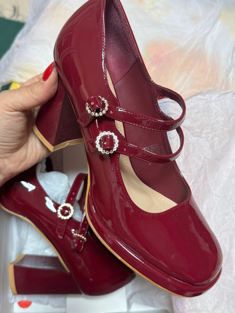 De très beaux escarpins burgundy ❤️
