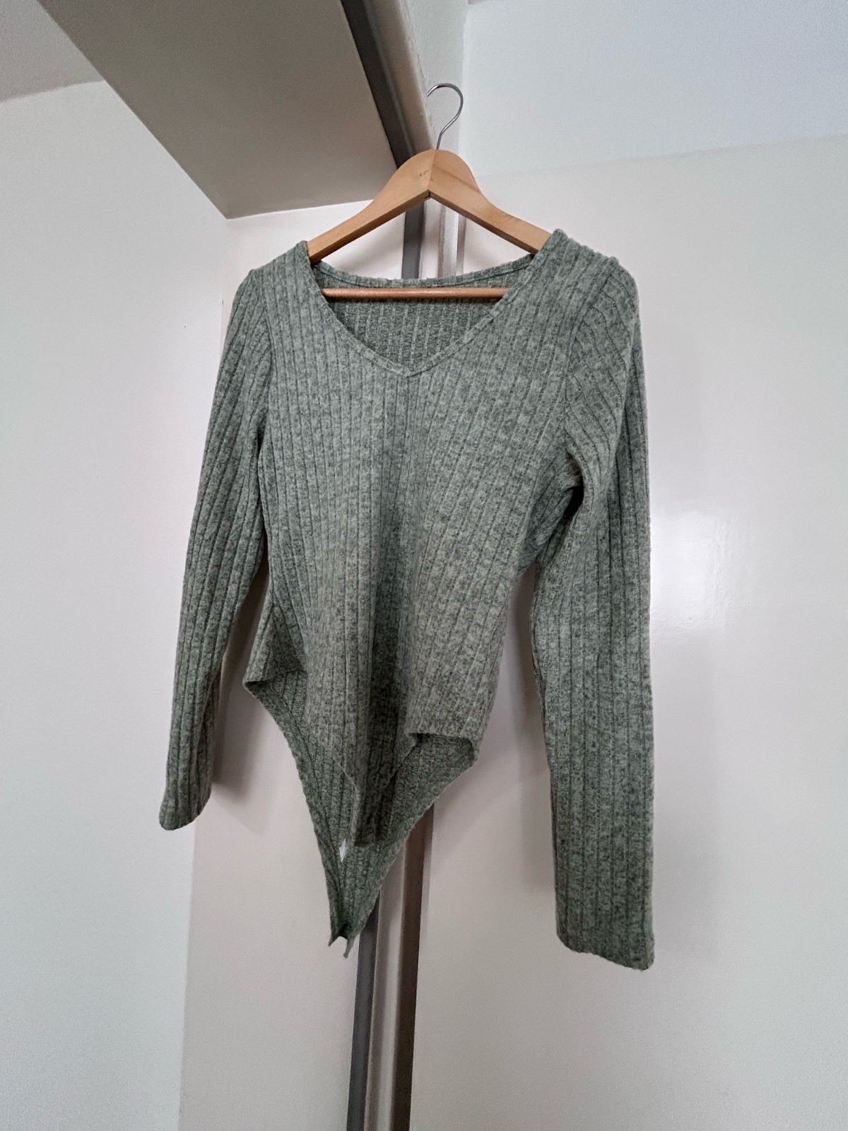 Pull shien taille L 