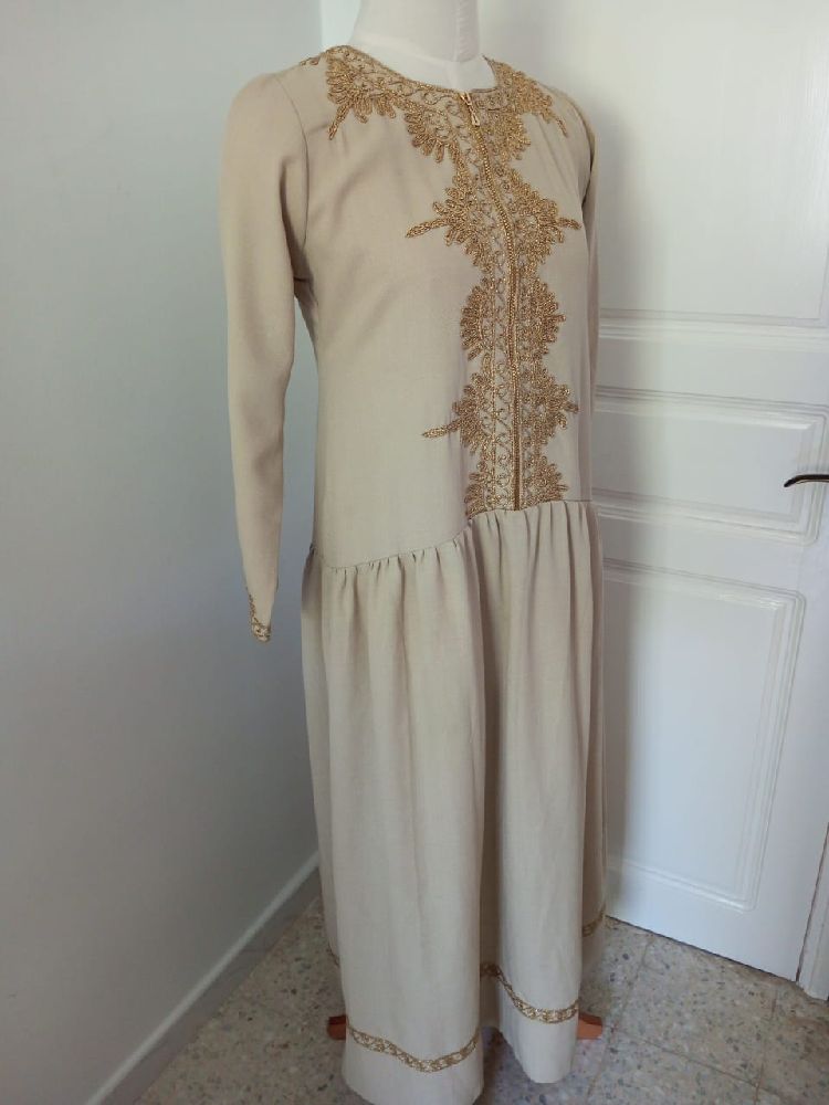 Robe brodée 