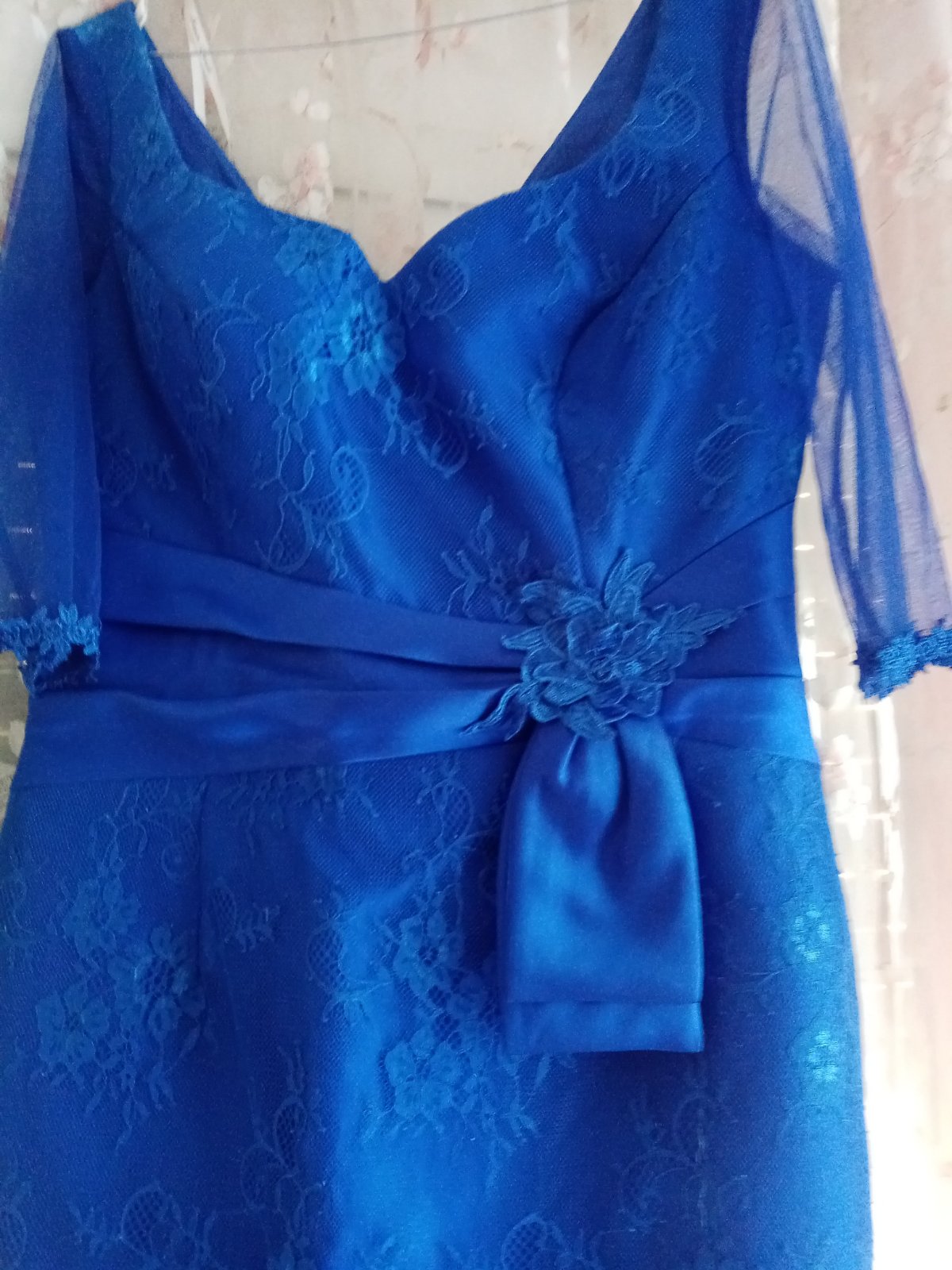 Robe soirée très bon état 