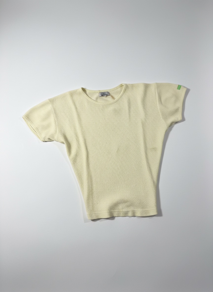 T-shirt butter yellow 