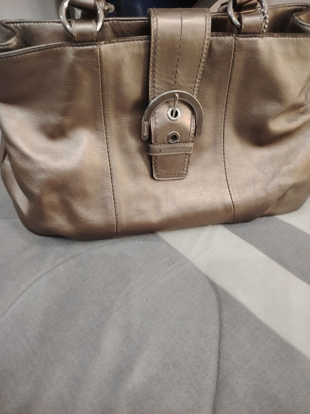 Très beau sac coach 