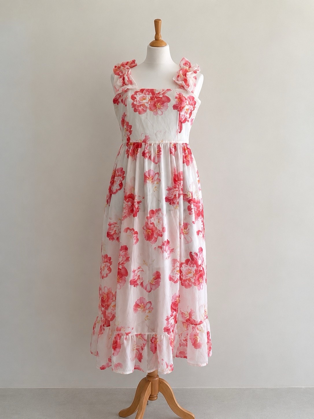 Robe fleurie porté 2 fois taille M
