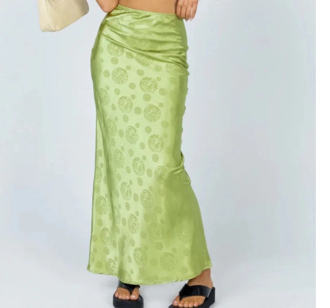 Silk green skirt