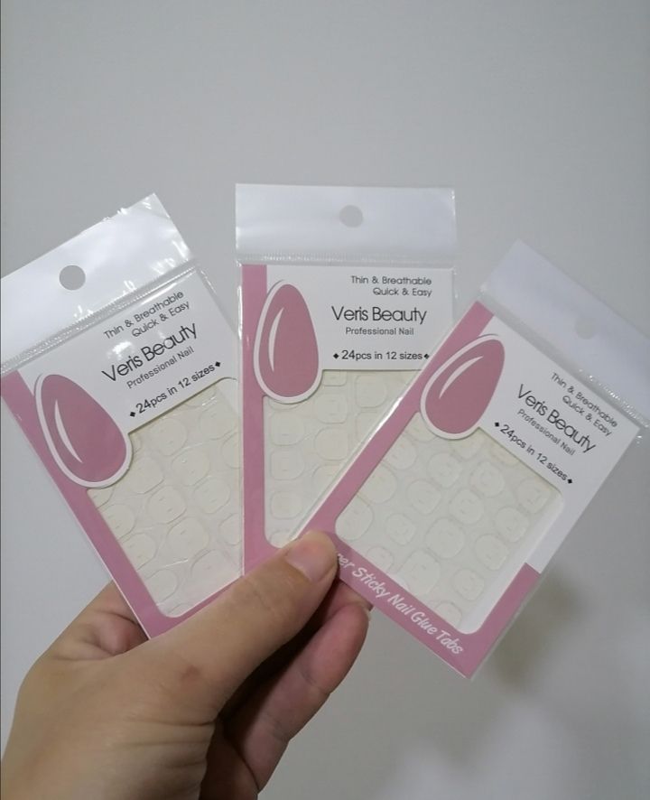 Lot nail tab