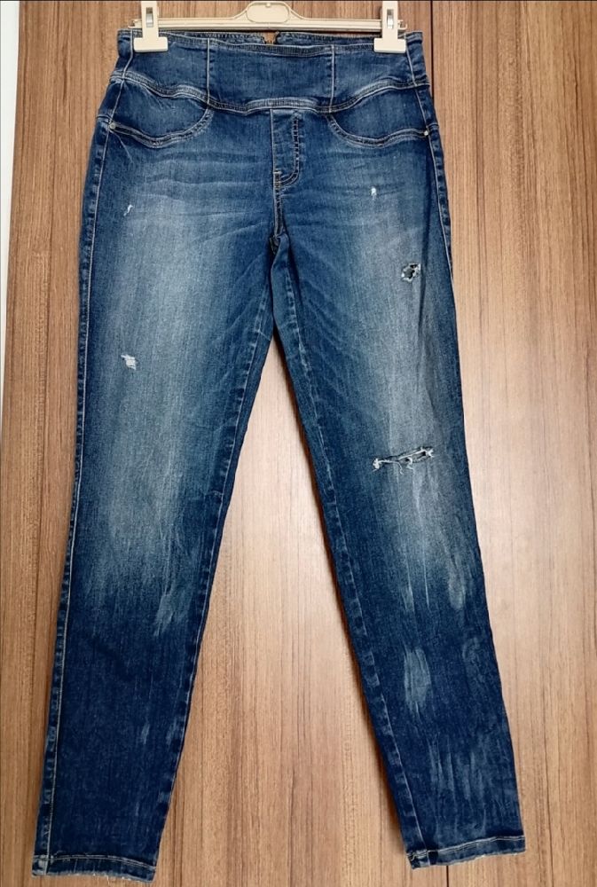 Guess authentique