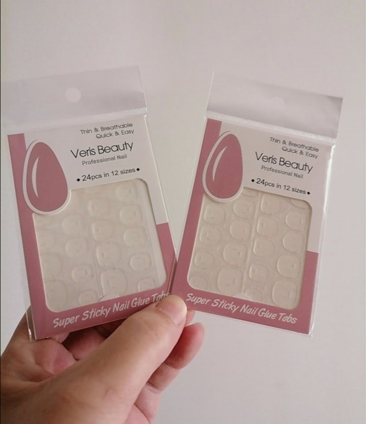 Lot nail tab