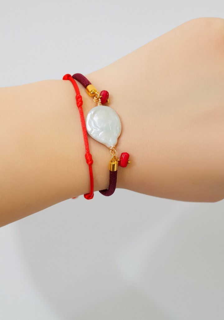 Lot de deux bracelets 