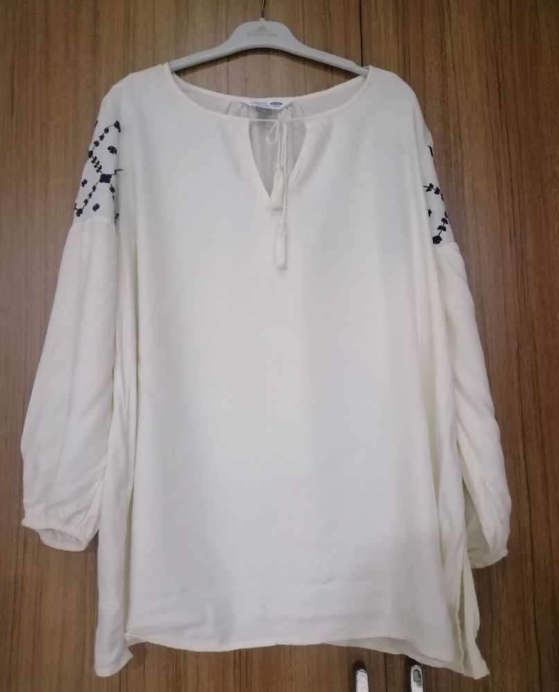 Tunique brodé old navy