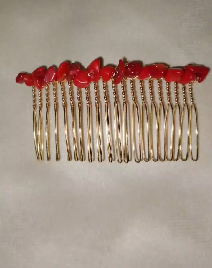 Accessoire cheveux en corail
