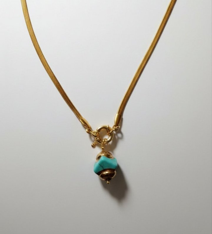 Collier inoxydable pierre turquoise naturelle
