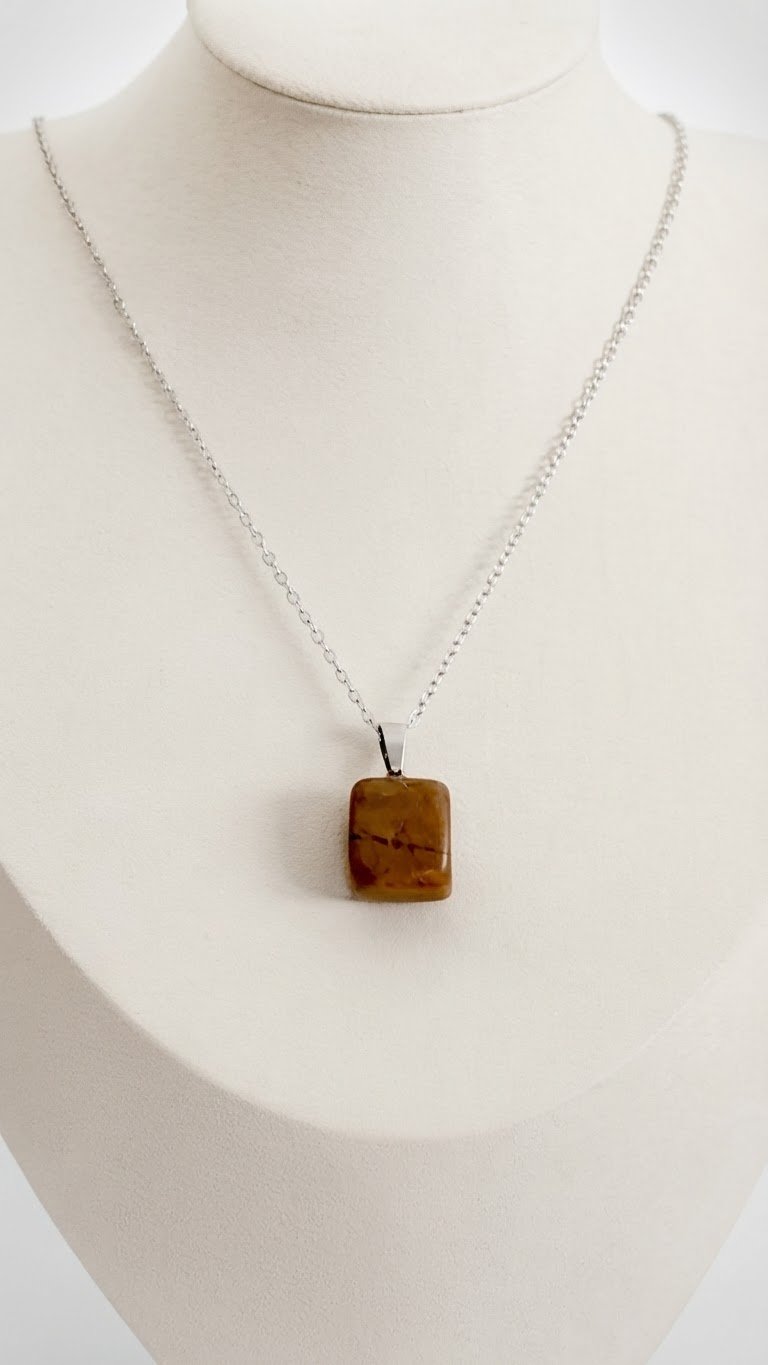 Collier Gaspe brun