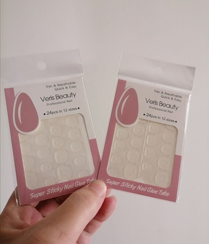 Lot nail tab