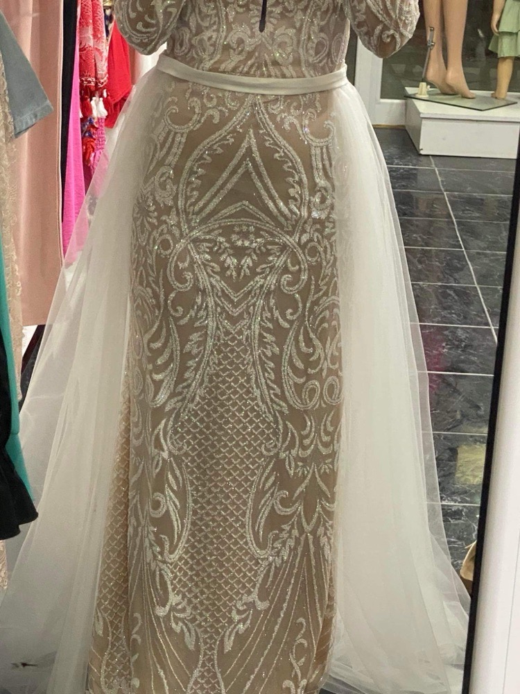 robe fiancaille ou soirée