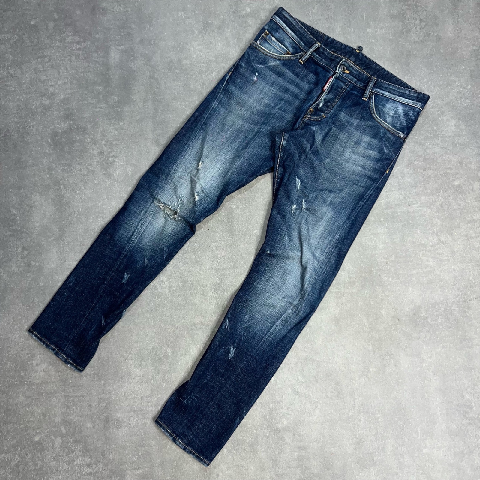 Dsquared2