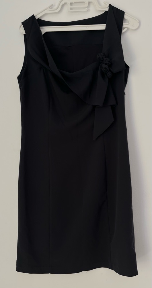Robe Bleu Marine Élégante