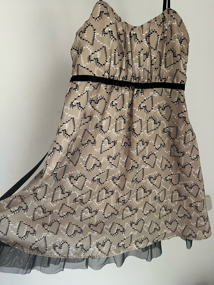 Robe Élégante beige avec Doublure Couvrante