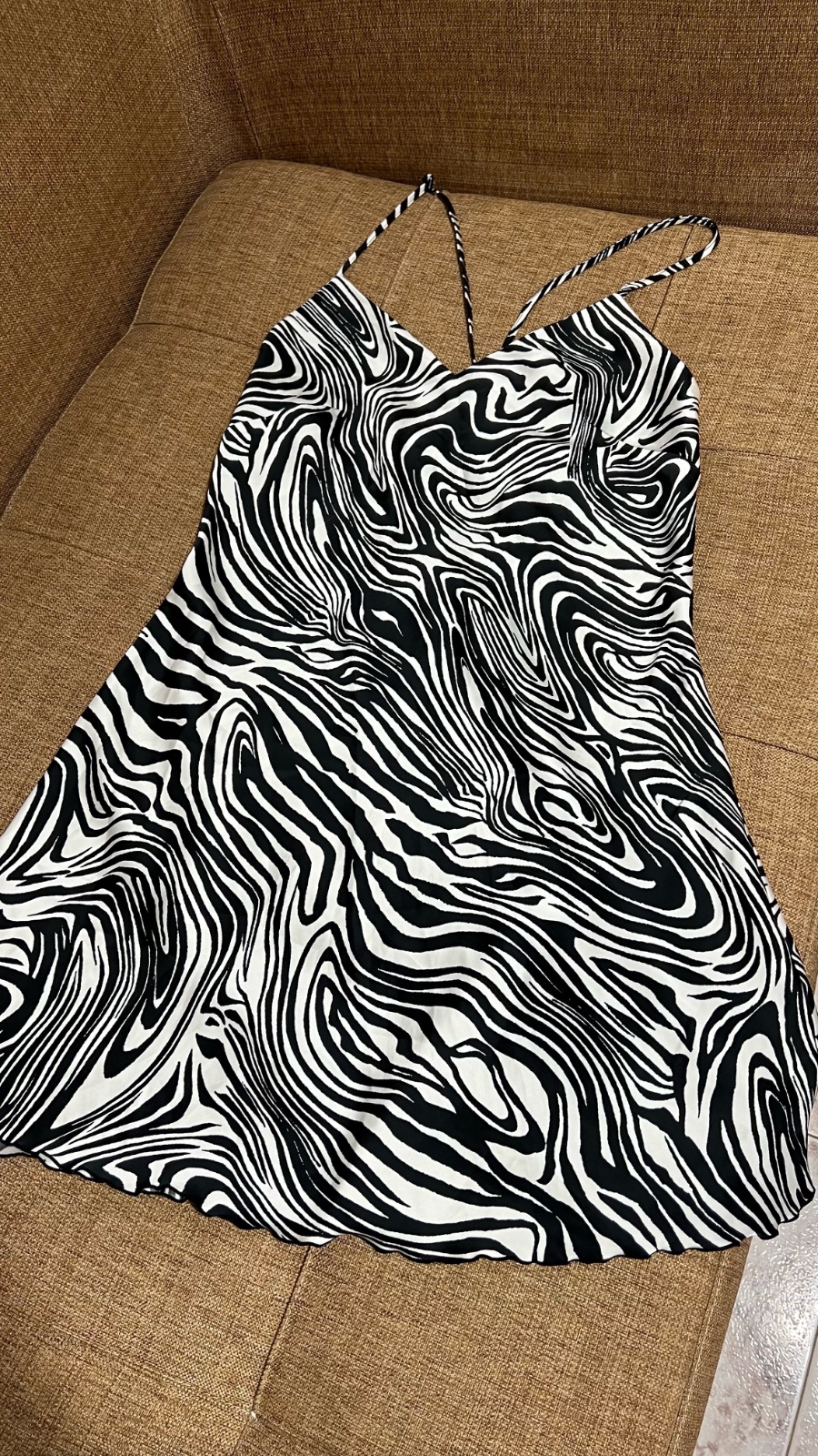 Robe satin 🦓
