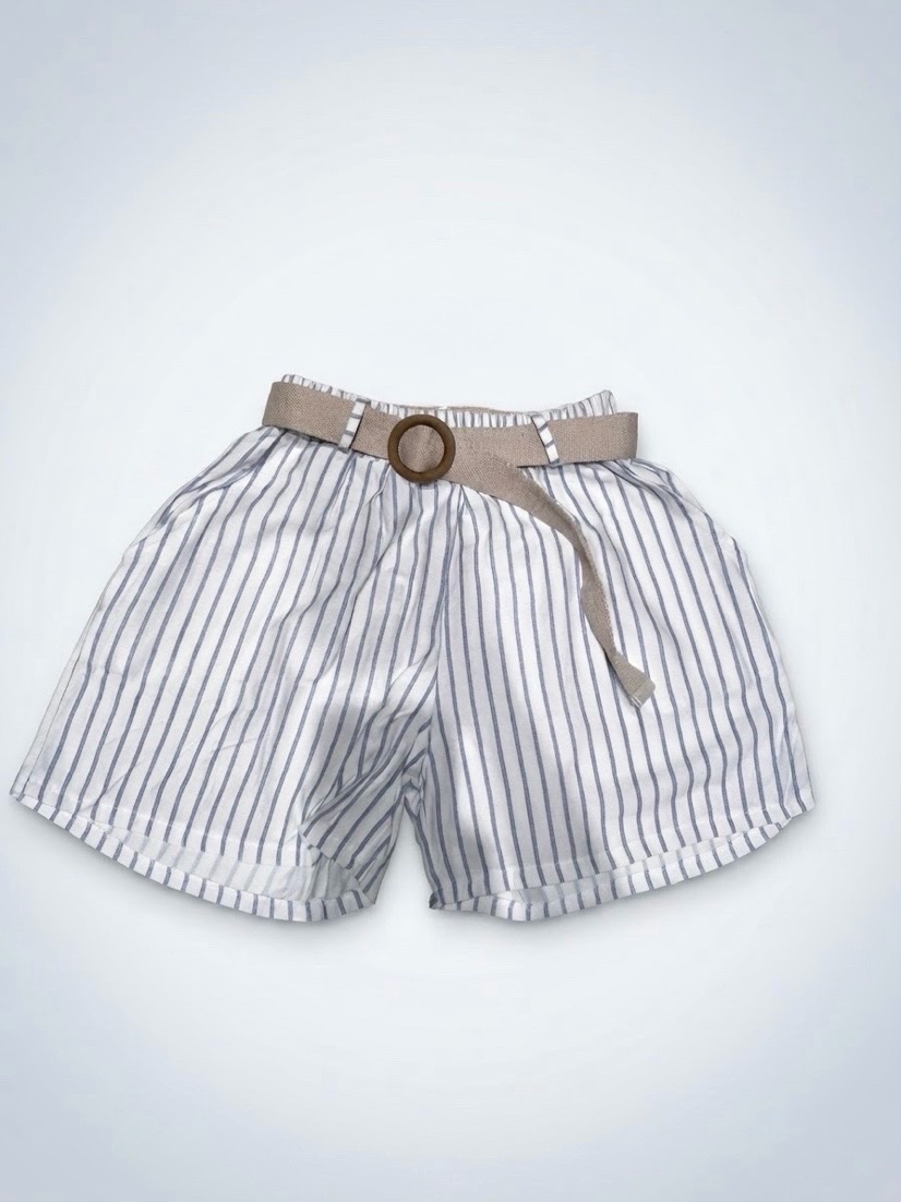 Short avec ceinture 