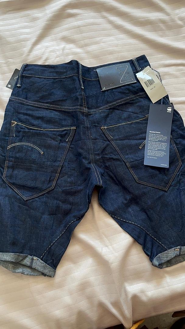 Short jeans neuf