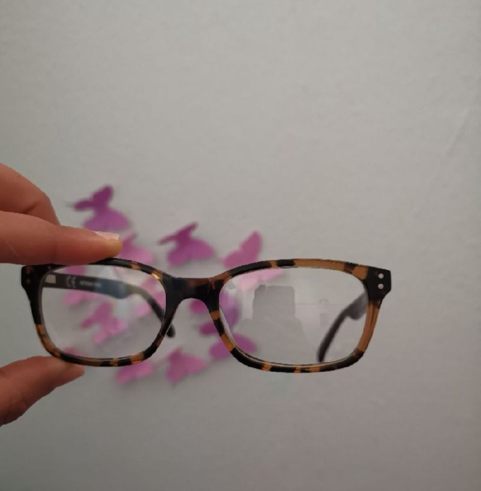 lunette de vue avec cadre  tigré 🐅 tendence 2025🔥(lunette de repos) marque:thinkpink prix négociable
