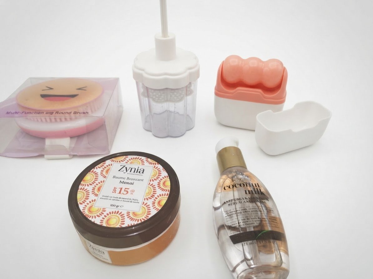 Lot skin care: huiles de noix de coco importation USA+ baume bronzante de la marque zynia+ Ice Roller Outil Massage Double Voies (resserer les pores)+ mousseur gel visage  / shampoing + brosse de massage lymphatique