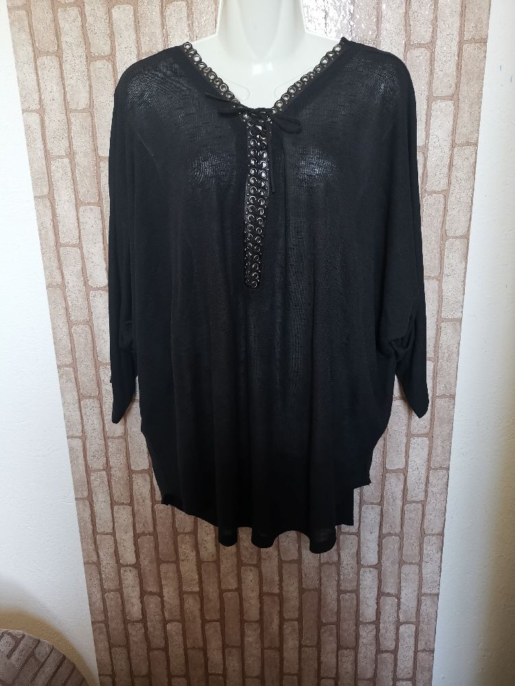 pull noir taille 40