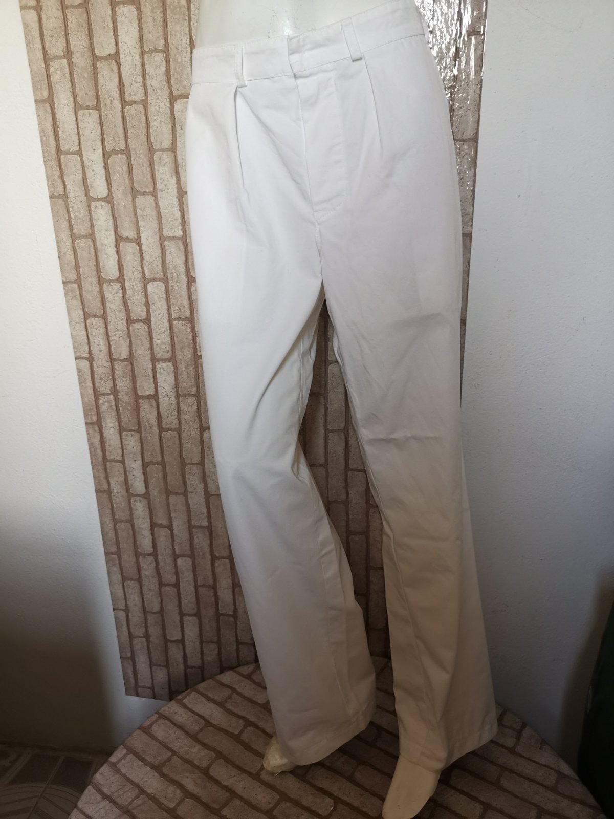 Pantalon sublime taille 42 à petit prix 