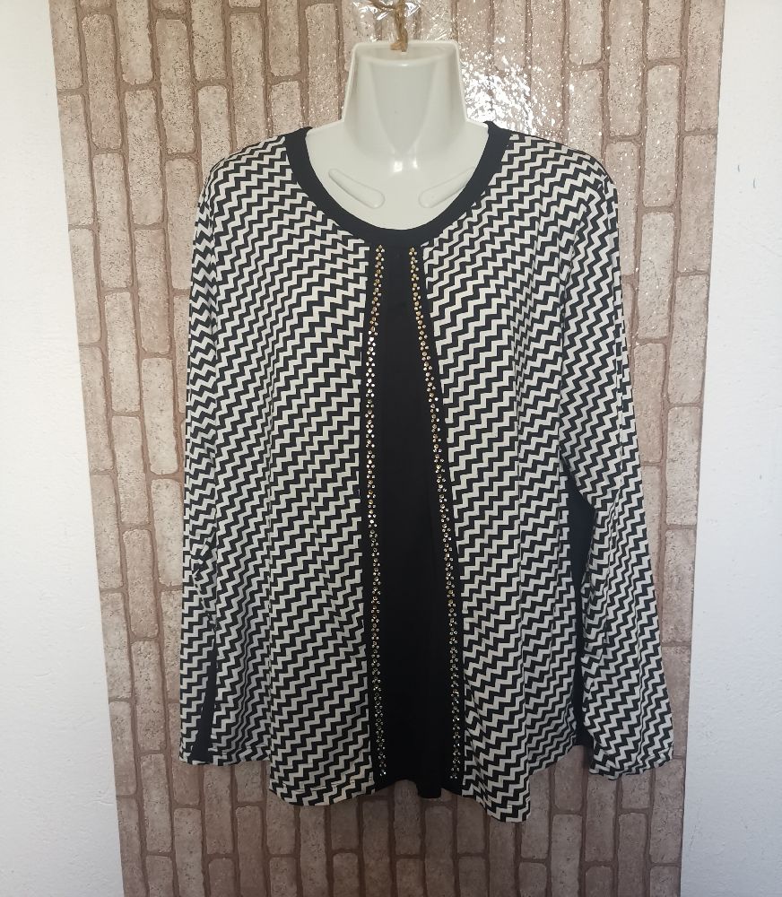 Pull sublime taille XXXL de très bonne qualité