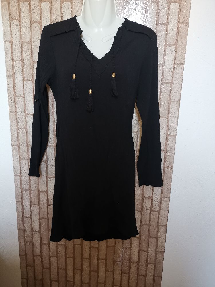 chemise noire classe de très bonne  qualité (importation) taille 42 ama tlabiss 38-40 prix négligeable
